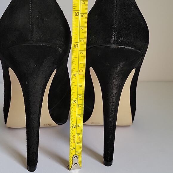 BCBGENERATION Platform Heels Women's 9M Black Suede Gold Trim Glamour Hollywood - Picture 5 of 7